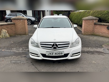 Used Mercedes-Benz C Class 2013 for sale - 76308258: Photo 2