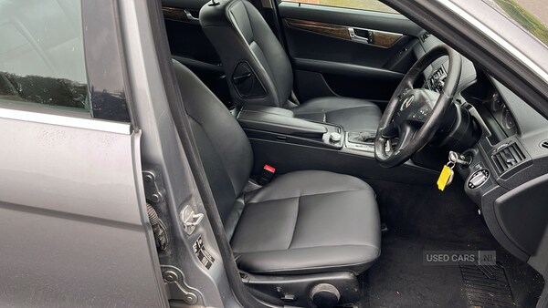 Used Mercedes-Benz C Class 2009 for sale - 76284832: Photo 12
