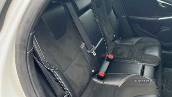Used Volvo V40 2015 for sale - 76284825: Photo 16