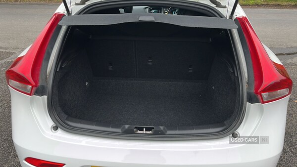Used Volvo V40 2015 for sale - 76284825: Photo 17