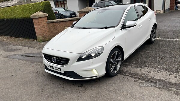 Used Volvo V40 2015 for sale - 76284825: Photo 3
