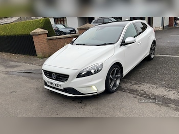 Used Volvo V40 2015 for sale - 76284825: Photo 3