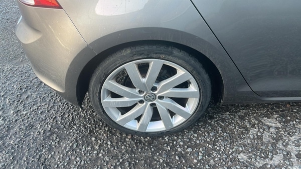 Used Volkswagen Golf 2017 for sale - 77401034: Photo 12