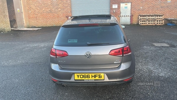 Used Volkswagen Golf 2017 for sale - 77401034: Photo 9