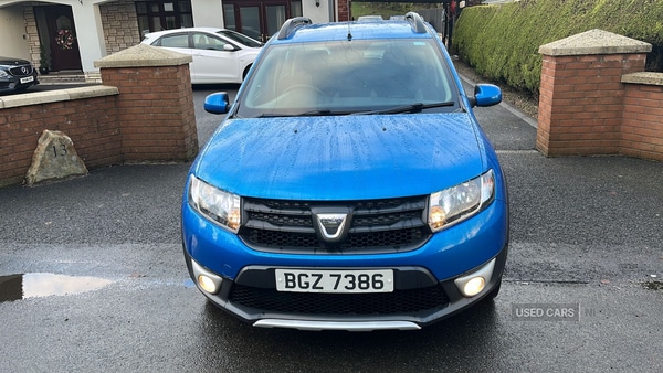 Used Dacia Sandero Stepway 2016 for sale - 77401025: Photo 2