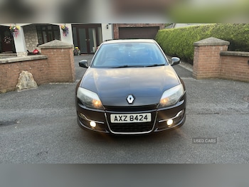 Used Renault Laguna 2010 for sale - 75402470: Photo
