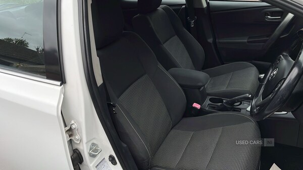Used Toyota Auris 2014 for sale - 75494435: Photo 12