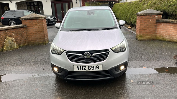 Used Vauxhall Crossland X 2018 for sale - 76942758: Photo 2