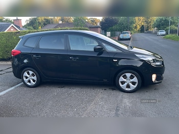 Used Kia Carens 2016 for sale - 79202987: Photo