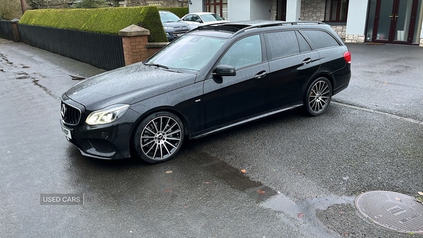 Used Mercedes-Benz E Class 2016 for sale - 76942760: Photo 6