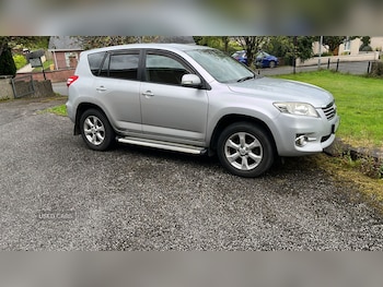Used Toyota RAV4 2010 for sale - 75867336: Photo