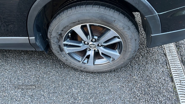 Used Toyota RAV4 2016 for sale - 77401024: Photo 10