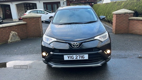 Used Toyota RAV4 2016 for sale - 77401024: Photo 3