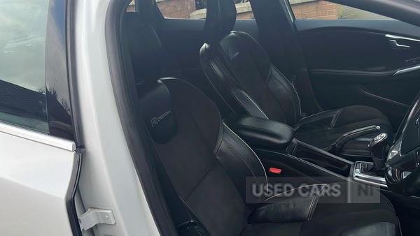 Used Volvo V40 2014 for sale - 77770060: Photo 13