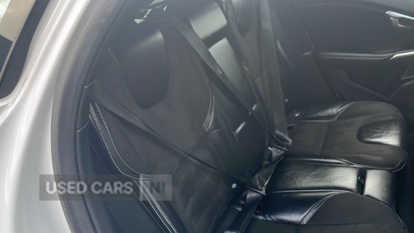 Used Volvo V40 2014 for sale - 77770060: Photo 18