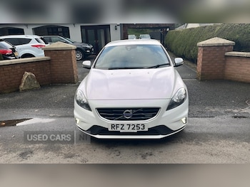 Used Volvo V40 2014 for sale - 77770060: Photo