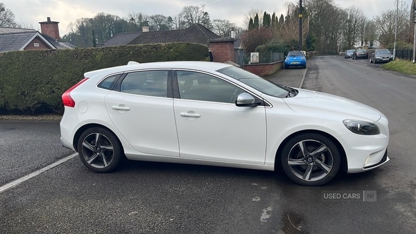 Used Volvo V40 2014 for sale - 77770060: Photo 6