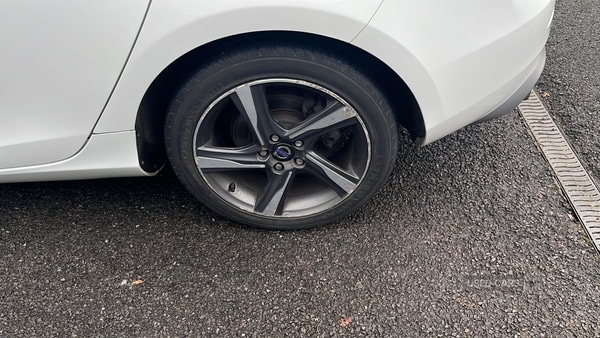 Used Volvo V40 2014 for sale - 77770060: Photo 8