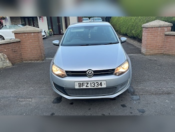 Used Volkswagen Polo 2010 for sale - 79202991: Photo