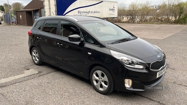 Used Kia Carens 2016 for sale - 74654673: Photo 1