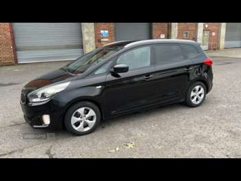Used Kia Carens 2016 for sale - 74654673: Photo