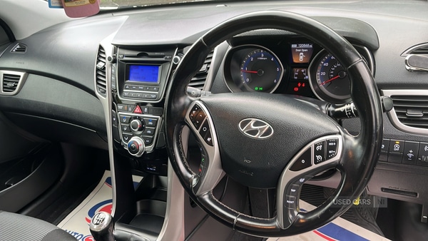 Used Hyundai i30 2014 for sale - 77401022: Photo 8