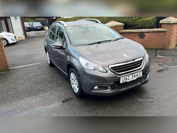 Used Peugeot 2008 2015 for sale - 77401028: Photo