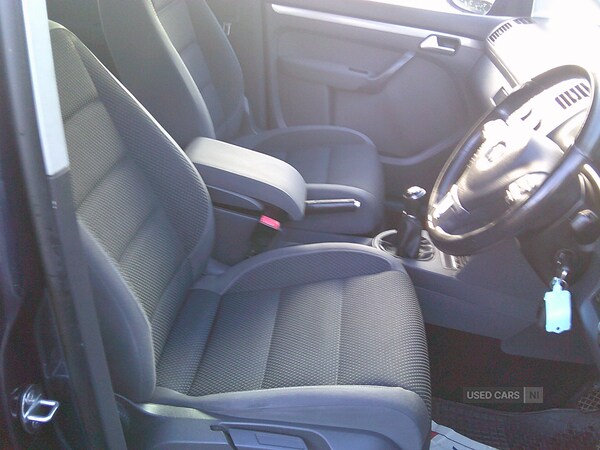 Used Volkswagen Touran 2013 for sale - 72926652: Photo 11