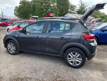 2022 (22) - 1.0 TCe Essential 5dr