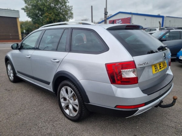 Used Skoda Octavia 2016 for sale - 76235363: Photo 4