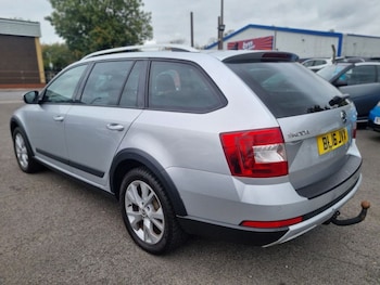 Used Skoda Octavia 2016 for sale - 76235363: Photo