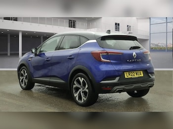 Used Renault Captur 2022 for sale - 77288013: Photo
