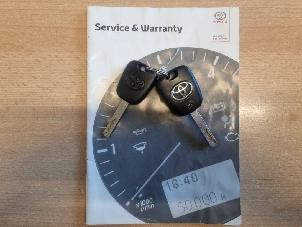 Used Toyota AYGO 2013 for sale - 77770472: Photo 22