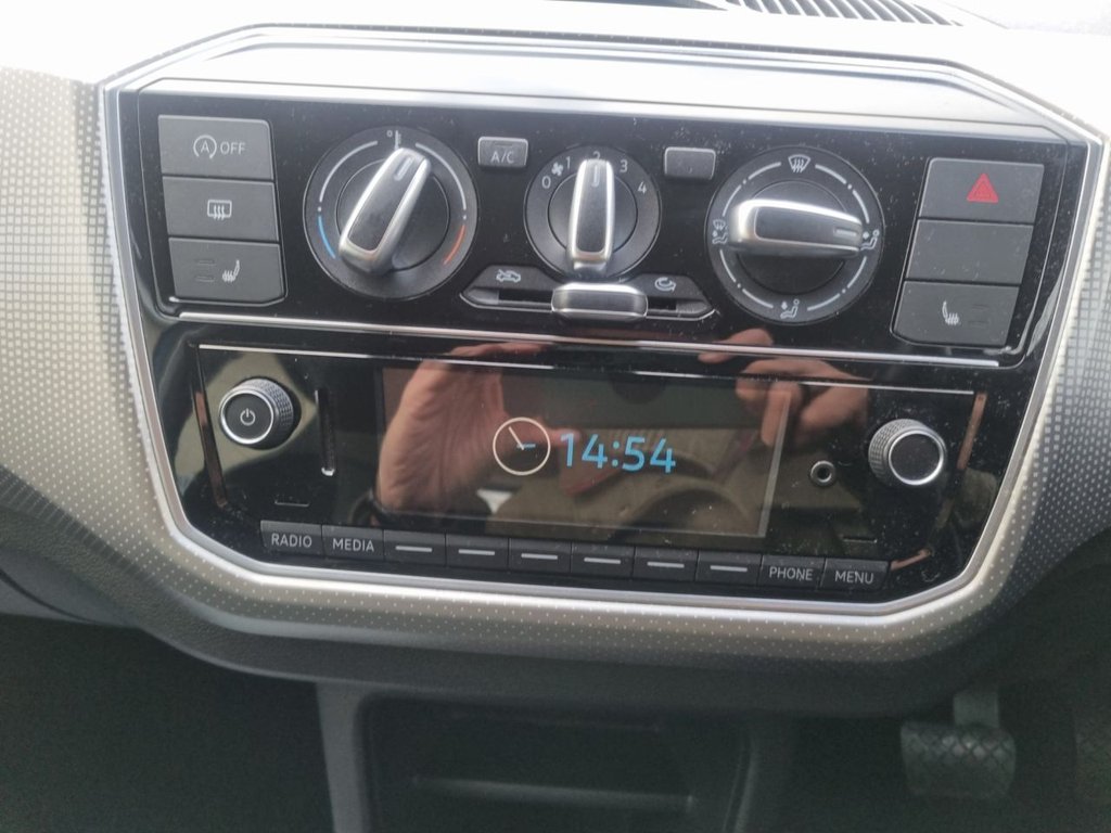 Used Volkswagen up! 2018 for sale - 77232044: Photo 4