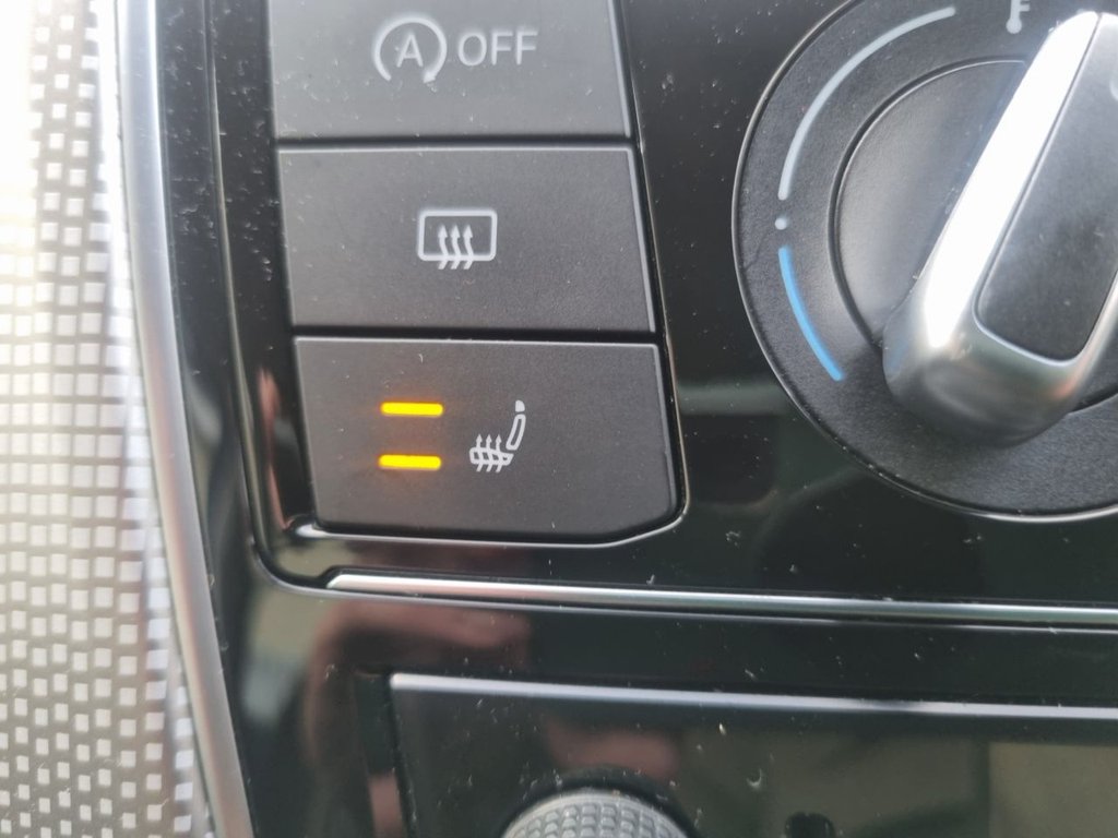 Used Volkswagen up! 2018 for sale - 77232044: Photo 5