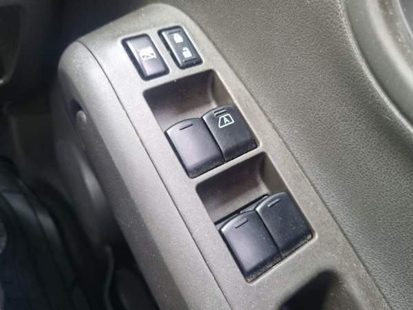 Used Nissan Cube 2010 for sale - 75352862: Photo 26