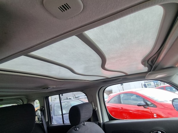 Used Nissan Cube 2010 for sale - 75352862: Photo 35