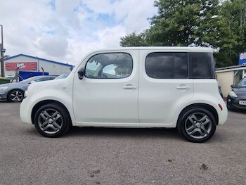 Used Nissan Cube 2010 for sale - 75352862: Photo