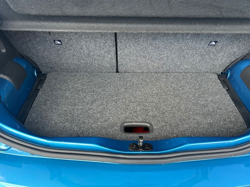 Used Volkswagen up! 2018 for sale - 78110780: Photo 15