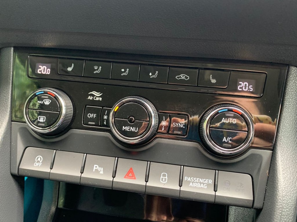 Used Skoda Karoq 2021 for sale - 76235365: Photo 24