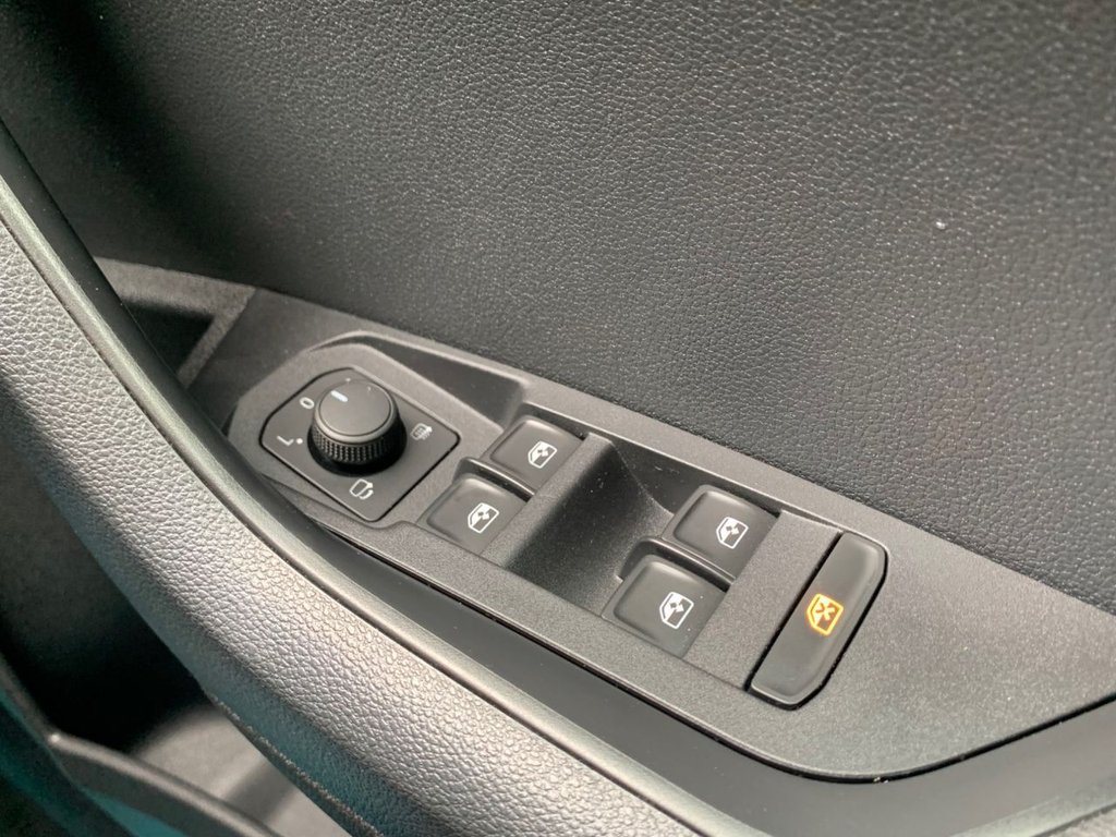 Used Skoda Karoq 2021 for sale - 76235365: Photo 28