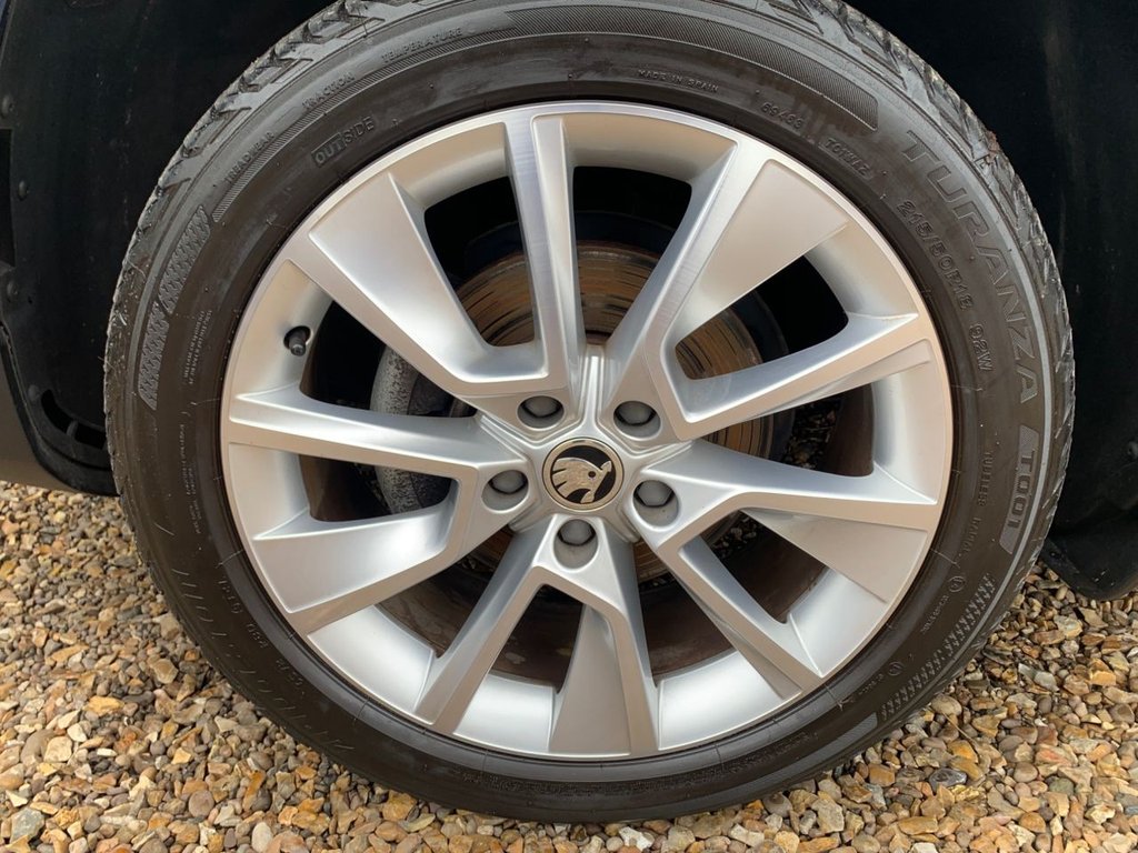 Used Skoda Karoq 2021 for sale - 76235365: Photo 35