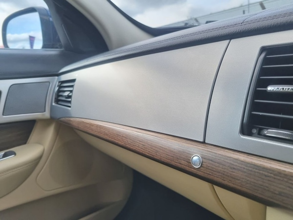 Used Jaguar XF 2012 for sale - 76229037: Photo 34