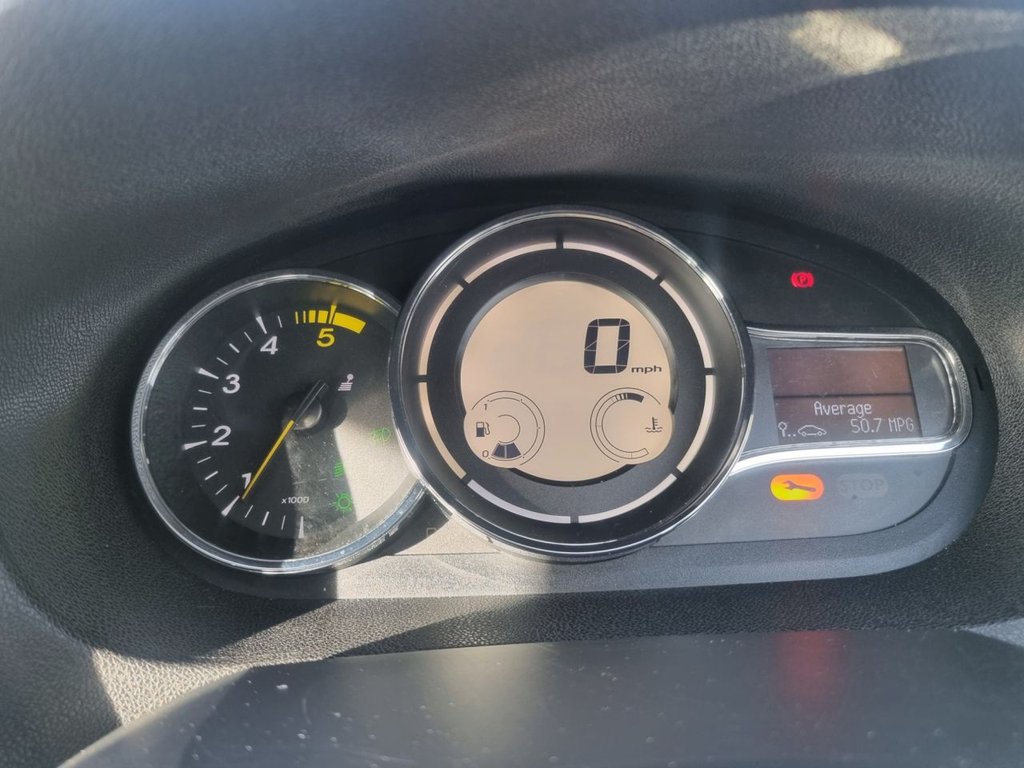 Used Renault Megane 2014 for sale - 76361637: Photo 15