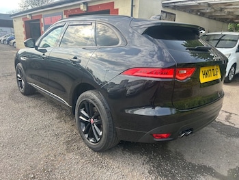 Used Jaguar F-Pace 2017 for sale - 78530186: Photo