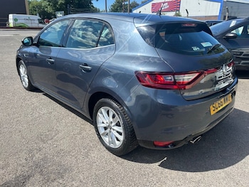 Used Renault Megane 2016 for sale - 79013983: Photo