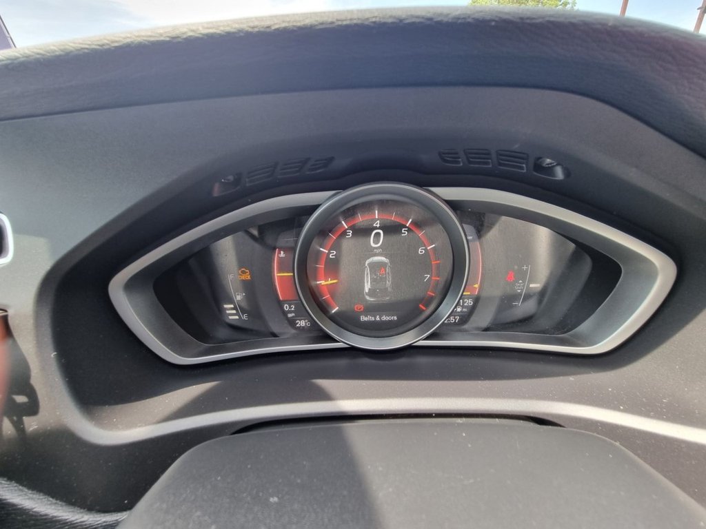 Used Volvo V40 2019 for sale - 77200010: Photo 14