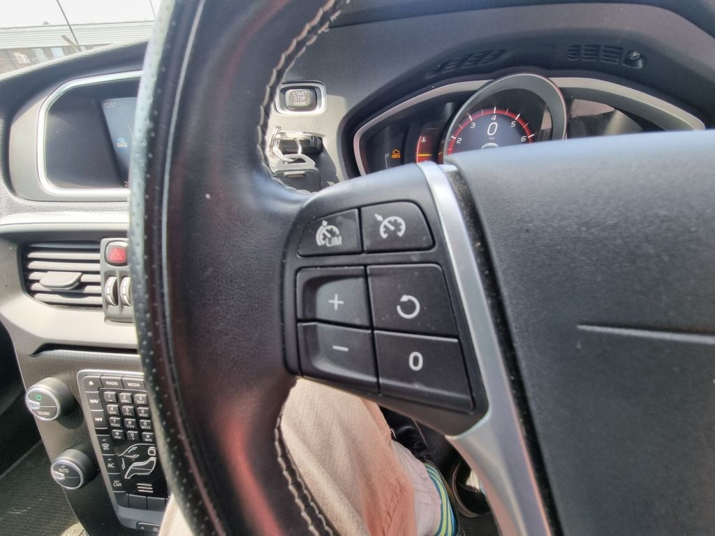 Used Volvo V40 2019 for sale - 77200010: Photo 15