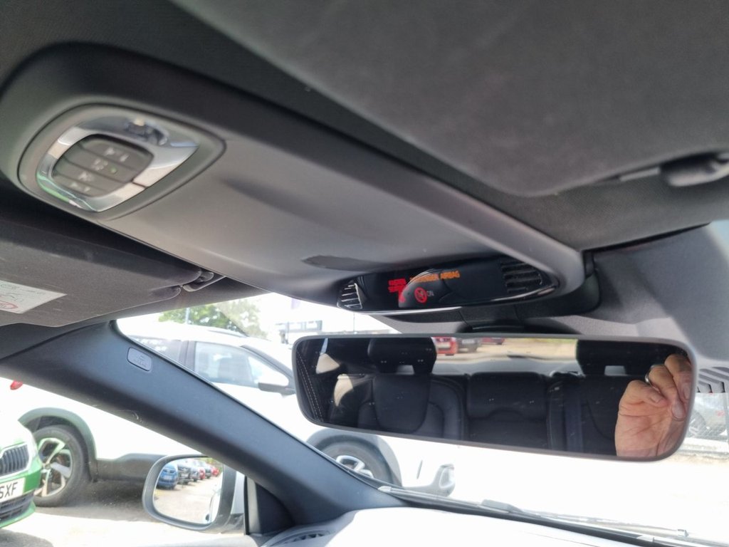 Used Volvo V40 2019 for sale - 77200010: Photo 44