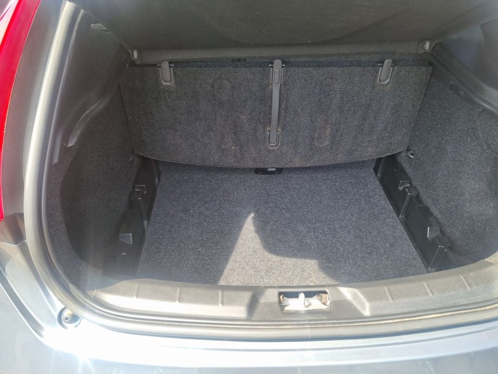 Used Volvo V40 2019 for sale - 77200010: Photo 8